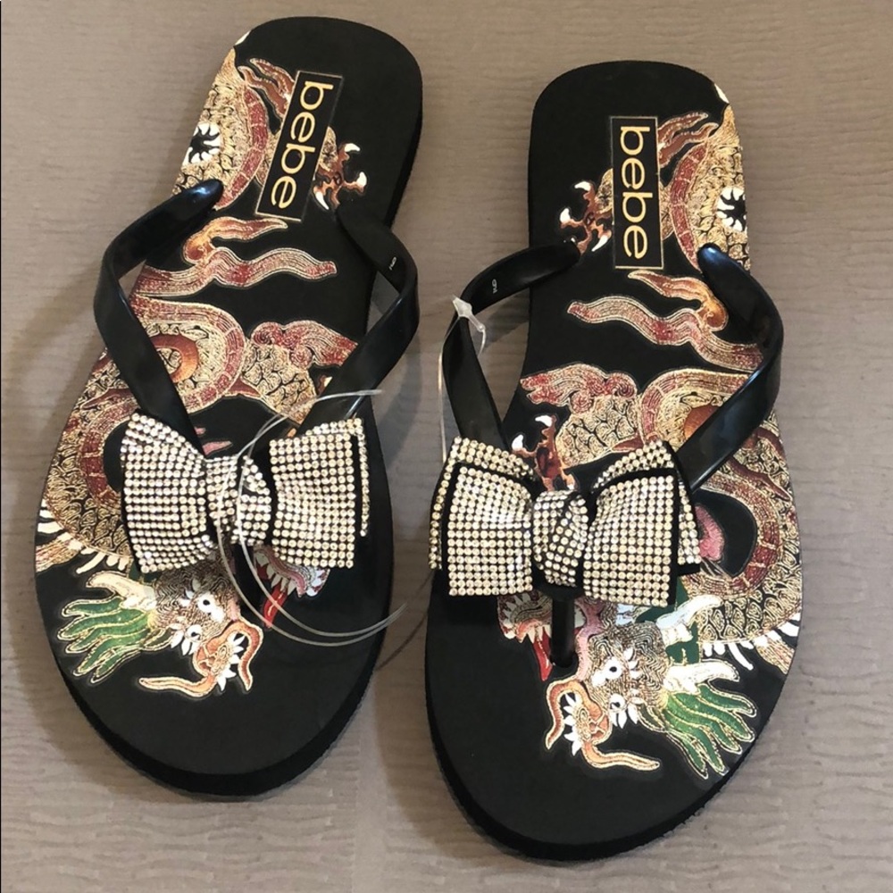 NWOT Bebe Black Flip Flops w/ Rhinestone Bow Sz 9